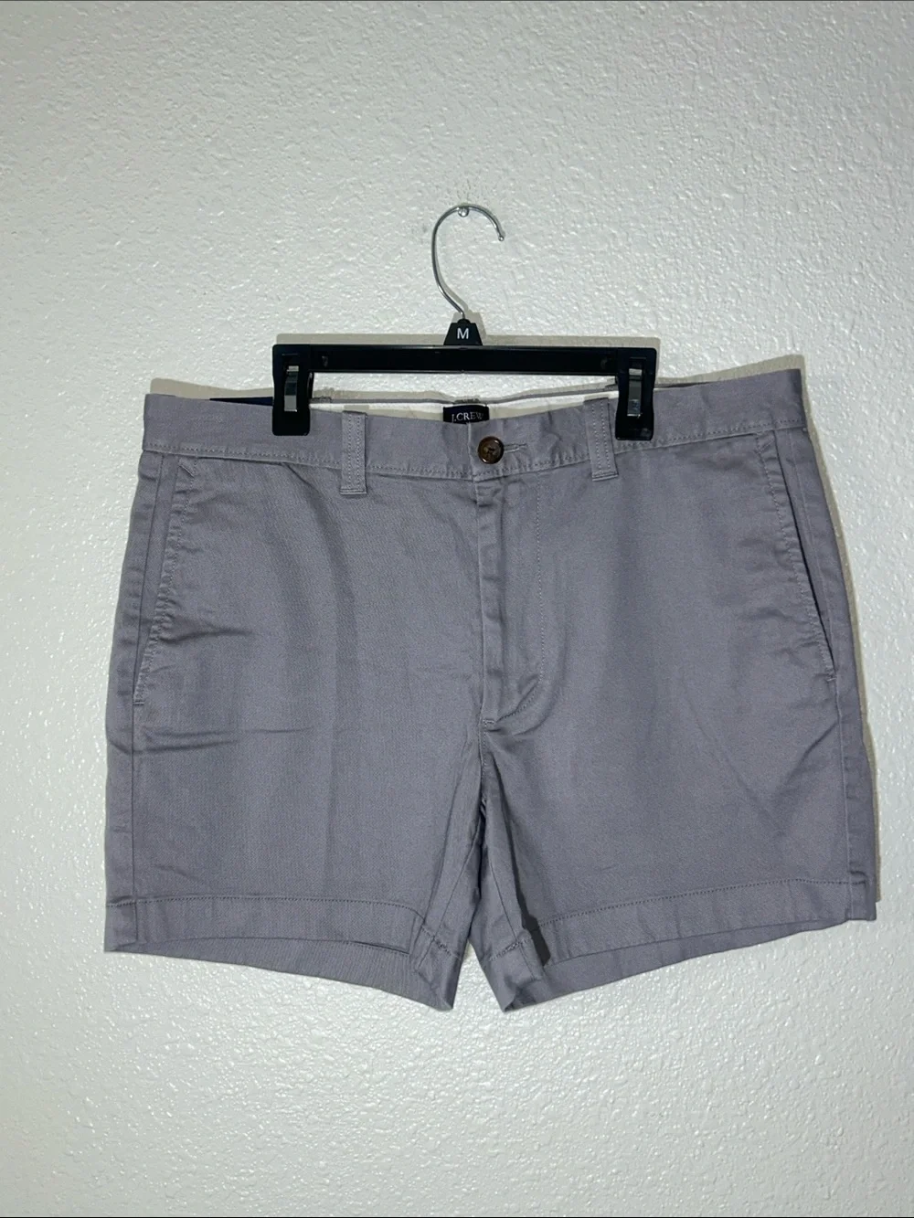 NWT J. Crew Classic Men’s Gray Chino Shorts Sz. 33 5in inseam